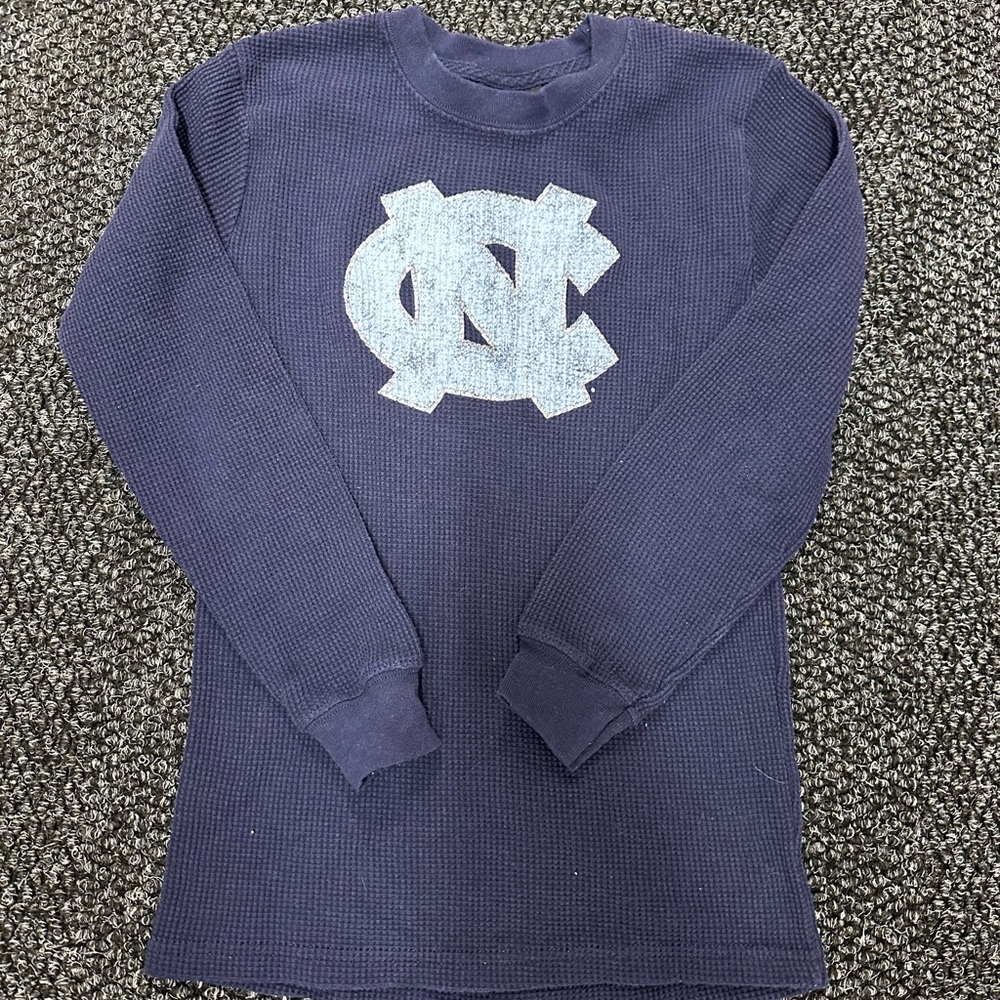 North Carolina Tar Heels Reebok Long Sleeve Shirt Size 10-12 Blue